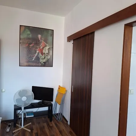 Red Apartmán