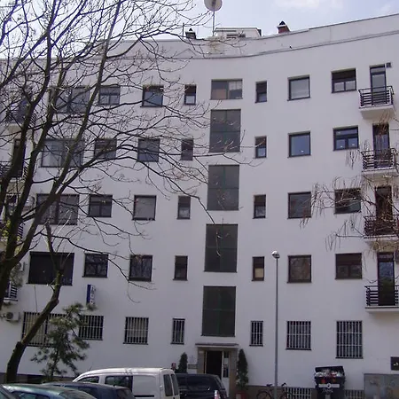 Apartment Red *
