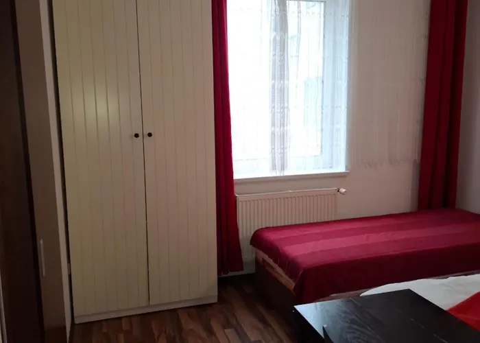 Red * Братислава